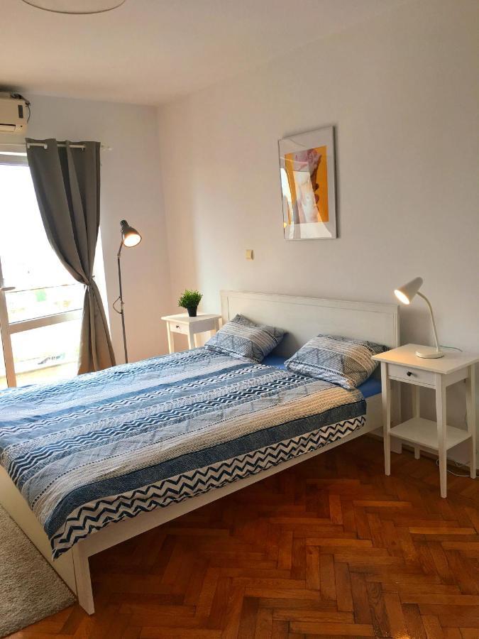 Apartment With Amazing View Near Old Town Бухарест Экстерьер фото